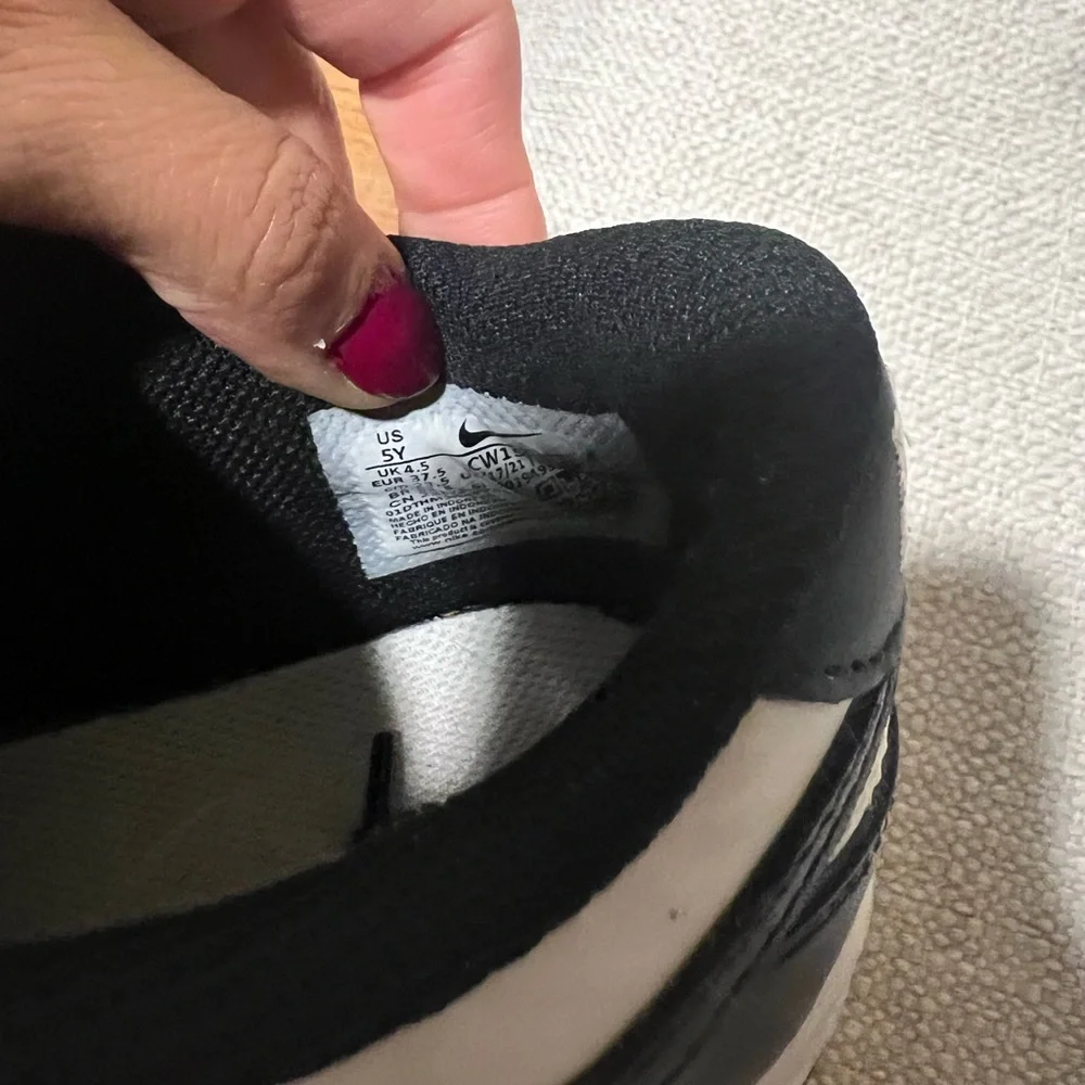 Nike dunks - Picture 8 of 9